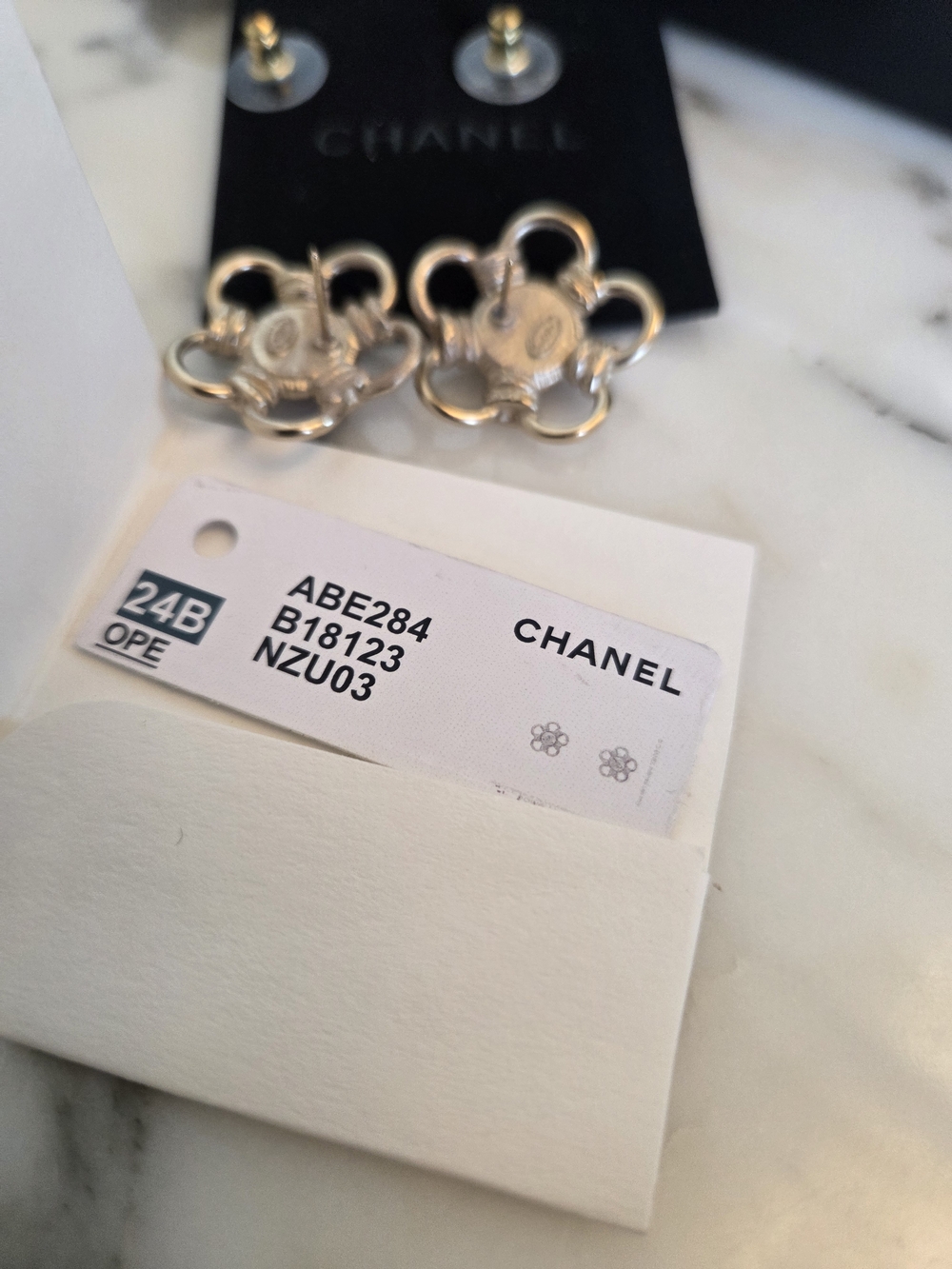 CHANEL Pink Camellia Logo Gold-Tone Stud Earrings Opalesque Swirl Statement Stud - Picture 15 of 15